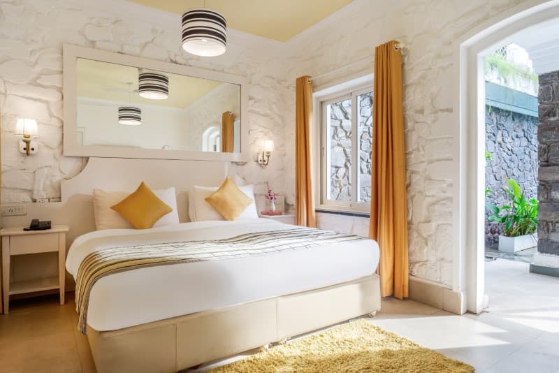Deluxe Room - Image 1